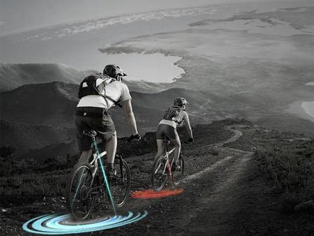 En bici por la vida, pero viajando seguro y con estilo, para no pasar desapercibido