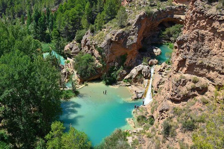 Aquí no hay playa, pero sí las piscinas naturales más instagrameables de España