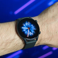 
Llevo casi 3 años analizando relojes inteligentes y este es el que te recomiendo para empezar a hacer deporte gastando poco