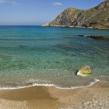 Parece Grecia pero es Murcia: el pueblo costero con castillos, 360 días de sol al año y yacimientos romanos submarinos