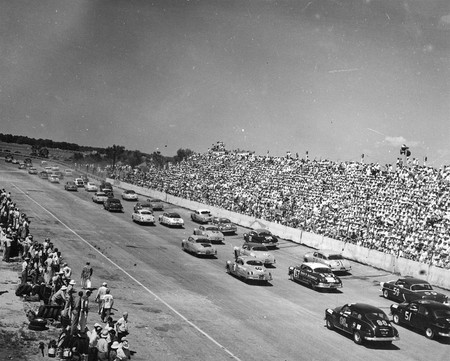 NASCAR: Cómo unos contrabandistas dieron pie a una de las categorías más famosas del mundo