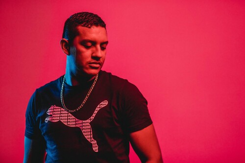 Cupón de descuento en Puma del 20% extra aplicable en ropa deportiva ya rebajada hasta un 50%: chollos en camisetas, sudaderas y abrigos