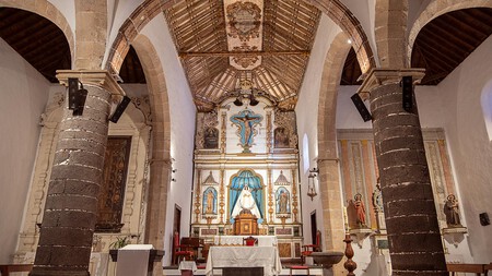 Interior Parroquia Nuestra Senora De Los Remedios