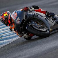 Así es la nueva Honda de Marc Márquez en MotoGP: estrena chasis, basculante y escape para una moto más suave