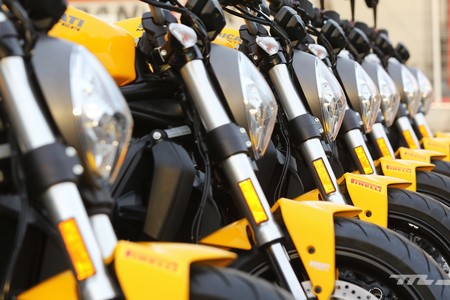 Ducati Monster 821 002