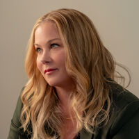Hace 5 años diagnosticaron a Christina Applegate con esclerosis múltiple, pero ahora revela que fue un error: "Me he puesto aún peor"