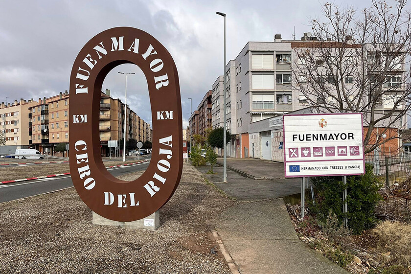 Este pueblo es pequeño y casi no tiene turismo, pero presume de ser el Km. 0 del Rioja