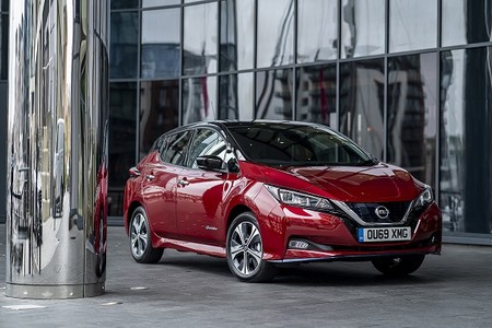 Más de 2 mil vehículos Nissan LEAF se unirán a la flota de Uber en Londres