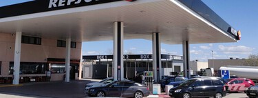 Las gasolineras intentan seducirnos con nuevos descuentos desde enero, pero seguimos repostando más caro que hace un año
