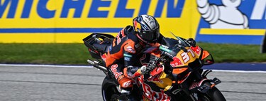 Pedro Acosta estalla contra la norma de presiones de MotoGP: "Es la regla más tonta y los adelantamientos son un coñazo" 