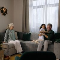 13 ideas de regalos que los nietos pueden hacer a los abuelos en Navidad 