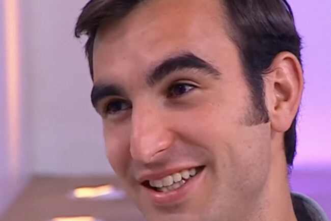 Juan, seminarista, cuenta su día a día: "Me levanto, tengo eucaristía a las 7 de la mañana y desayuno rápido porque a las 8 salimos a la universidad"