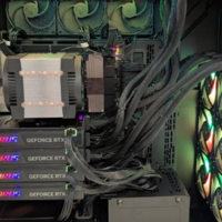 No Reddit, um usuário mostrou seu PC montado com quatro RTX 5090, mas revelou que nem as usa para jogar 