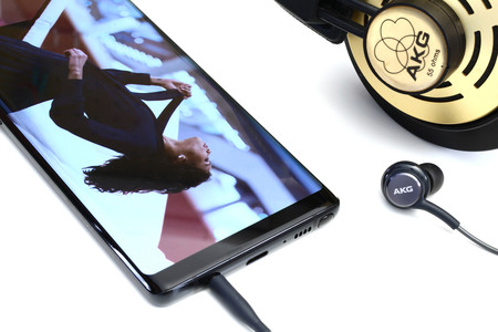El Samsung Galaxy Note 8 comienza a actualizarse a Android 9 Pie de forma oficial