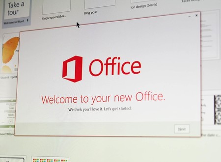 Microsoft actualiza Office en el Programa Insider para permitir redactar documentos usando sólo la voz