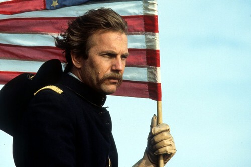 Hace 35 años, de Kevin Costner pagó 3 millones de dólares de su bolsillo para hacer uno de los mejores westerns de la historia 