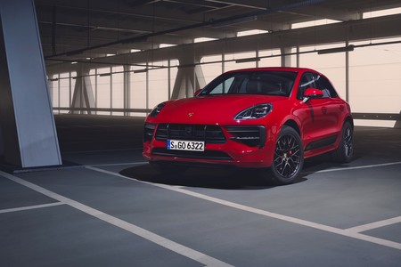 El Porsche Macan GTS se afila con un equipamiento más deportivo y ahora con 380 CV