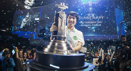 La inteligencia artificial AlphaStar de DeepMind es capaz de vencer al 99,8% de los jugadores humanos de StarCraft II