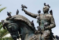 La ciudad en la que hay una estatua que ninguna paloma se atreve a llenar de excrementos 