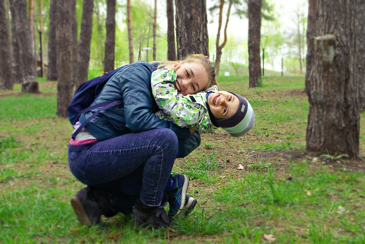 La vida con risas es mejor: cómo favorecer el sentido del humor de los niños 