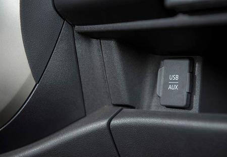 Nissan March 2014