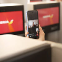 Tener WiFi de alta velocidad en Iberia ya no es un sueño: el primer vuelo con conectividad de Starlink ha despegado  