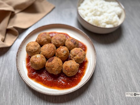 Albóndigas veganas de soja texturizada, la receta fácil para que queden jugosas y sabrosas
