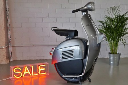 Bel&Bel redefine la movilidad cool: monociclo eléctrico, cuerpo de Vespa y hasta 60 km de autonomía