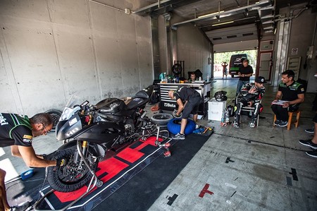 Hector Barbera Puccetti Racing Test 2018 03