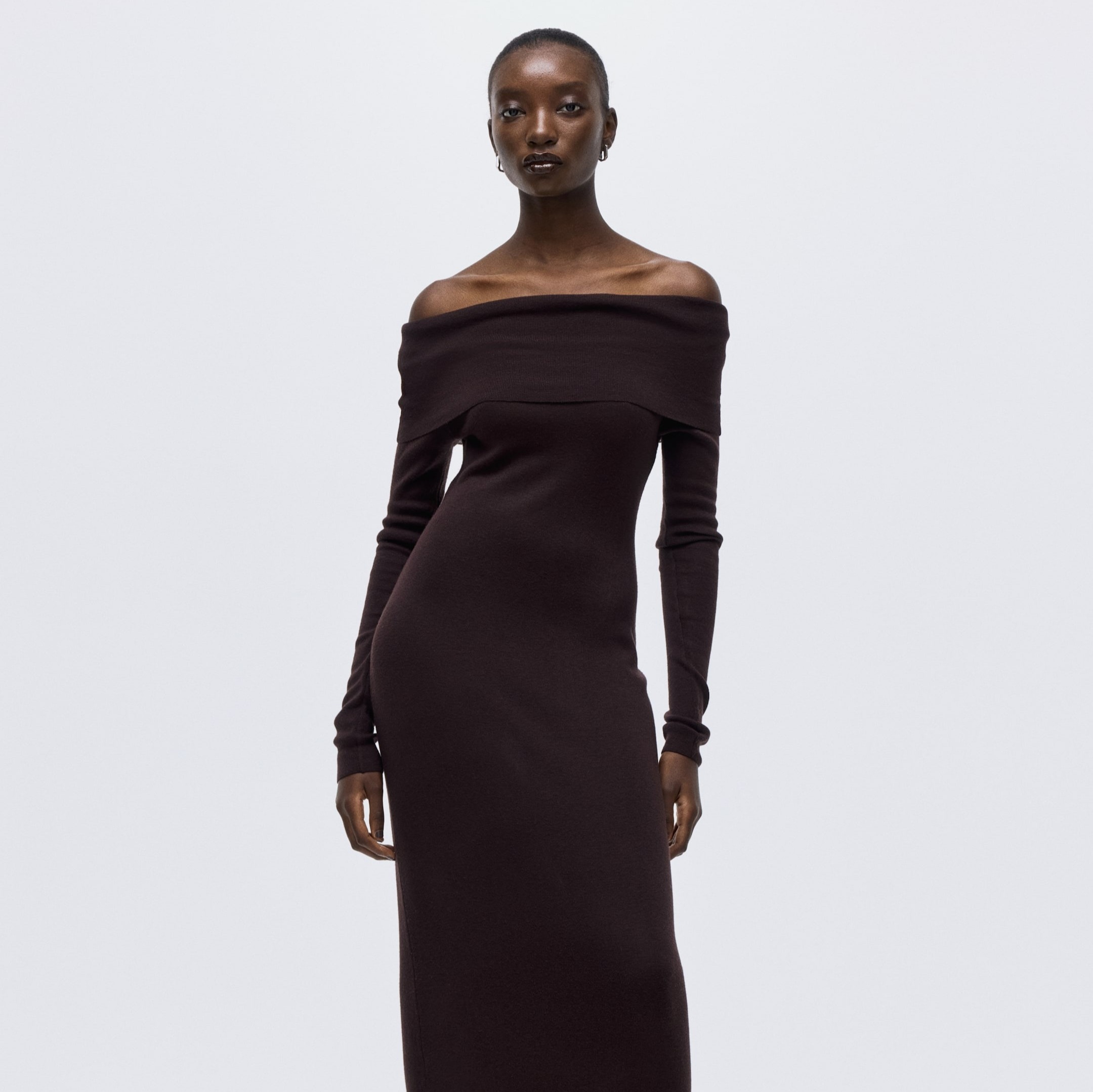 Vestido off-the-shoulder

