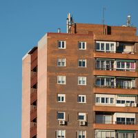 Retiran el Ingreso Mínimo Vital a una mujer por tener una vivienda de 36.231,59 euros. Deberá devolver 4.775,21 euros 