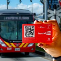 Ahorra el 23 por ciento en la tarifa de TransMilenio en Bogotá: así funciona la tarjeta TransMiPass que te permite adquirir un paquete de pasajes mensual 