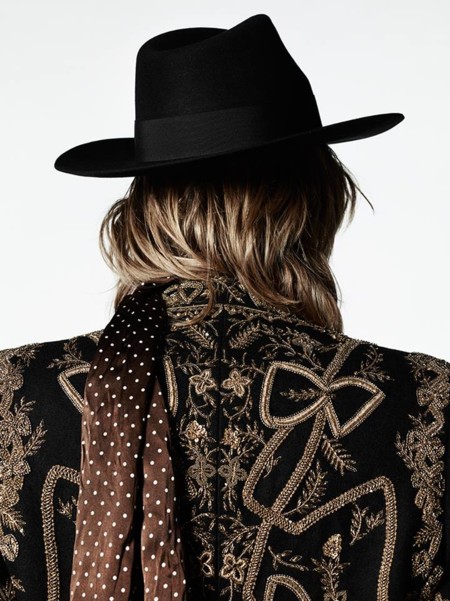 El espíritu de Bowie presente en el último desfile de Hedi Slimane para Saint Laurent