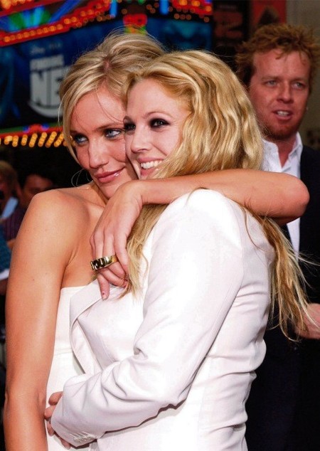 A Cameron Diaz le dan ganas de potar de pensar en hacerle cositas a Drew Barrymore