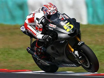 Colin Edwards comienza mandando en Philip Island