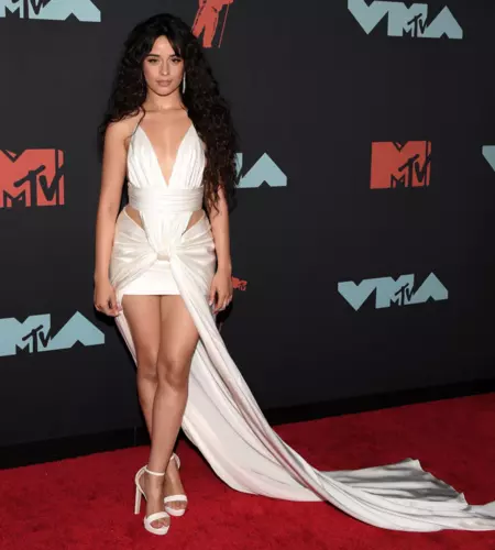 Los peores vestidos de la alfombra roja de los MTV VMAs 2019