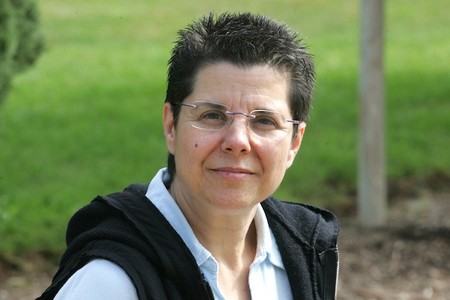 Más del 80 % de los abusos sexuales infantiles se producen en el entorno cercano al niño. Entrevista con Vicki Bernadet