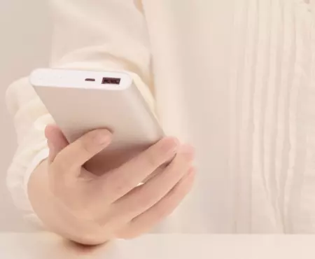 Batería externa de 10.000mAh Xiaomi Ultra Thin por sólo 11 euros con este cupón de descuento