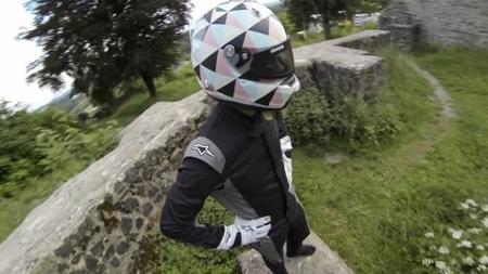 Death Spray custom y Go Pro entran en la cabina de pintura