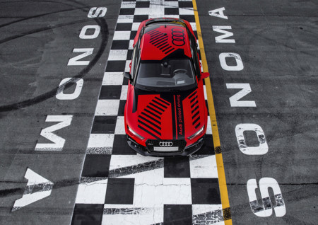 ¿El coche autónomo reemplazará a los pilotos profesionales? El Audi RS7 piloted driving es una buena razón para creerlo
