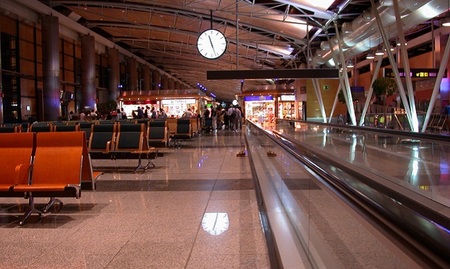 Finalmente los usuarios podrán reclamar daños si el retraso de su vuelo supera las 5 horas