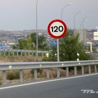 El pago por uso de determinadas autovías 'gratuitas' que plantea el Gobierno sería "simbólico" y uniforme