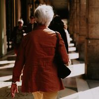 Sylvie, 67 años, jubilada como auxiliar de enfermería: "mi pensión es de 1.790 euros al mes, pero no me parece justa teniendo en cuenta la dureza del trabajo" 
