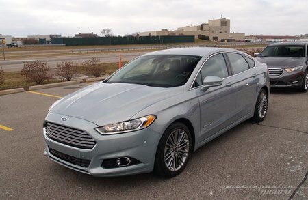 Ford Mondeo Híbrido, toma de contacto en Dearborn