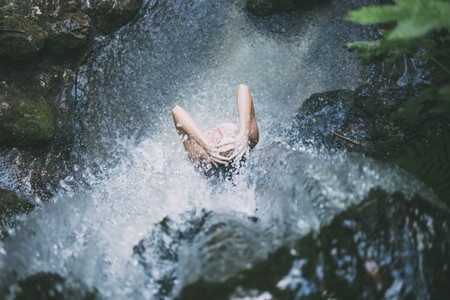 ¿Las duchas de agua fría aumentan tu metabolismo? Esto es lo que dice la ciencia