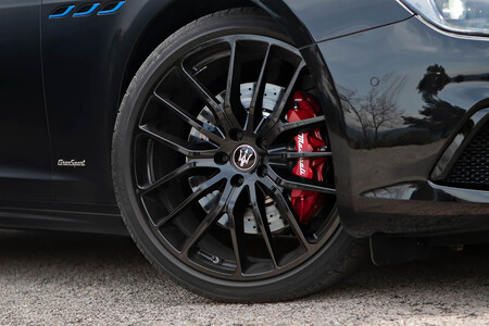 Maserati Ghibli Hybrid 2021 Prueba