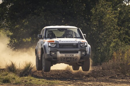Bowler ha convertido al Land Rover Defender en una bestia todoterreno que no es barata, pero todos querríamos en el garaje