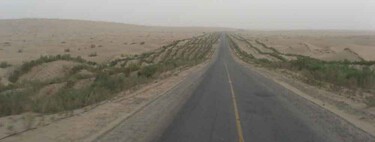 China ha creado un bosque de la nada para conseguir algo que parecía imposible: una carretera de 550 km para cruzar todo un desierto
