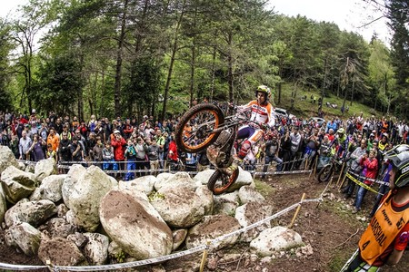 ¡Directo a por el 24º título! Toni Bou comienza con victoria en el mundial de trial outdoor