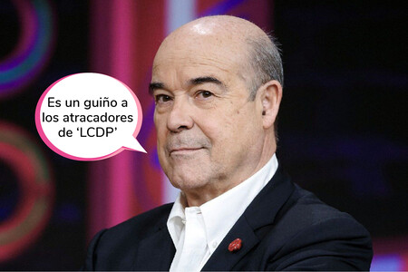 Antonio Resines cazado con muletas y mascarilla roja pasión en su primer paseo callejero tras su alta médica